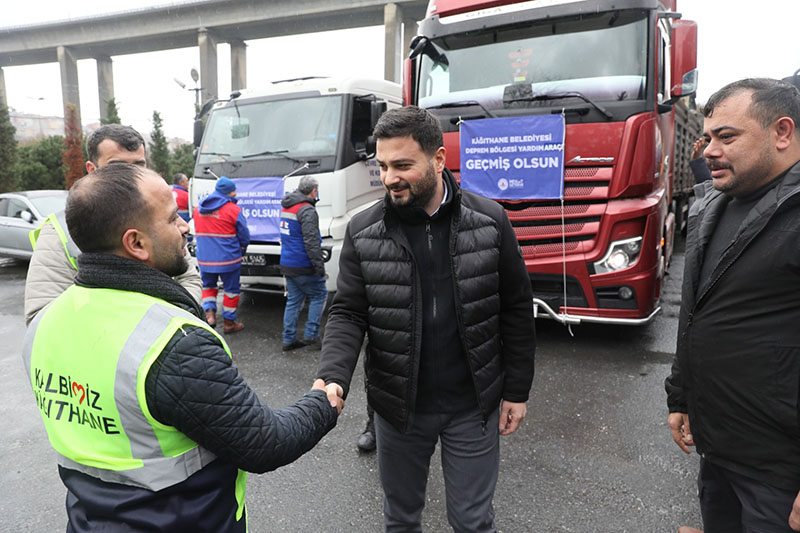 Kağıthane Belediyesi’nin Deprem Yardım  Konvoyu Yola Çıktı