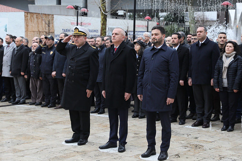 <strong>KAĞITHANE’DE ŞEHİTLER DUALARLA ANILDI</strong>