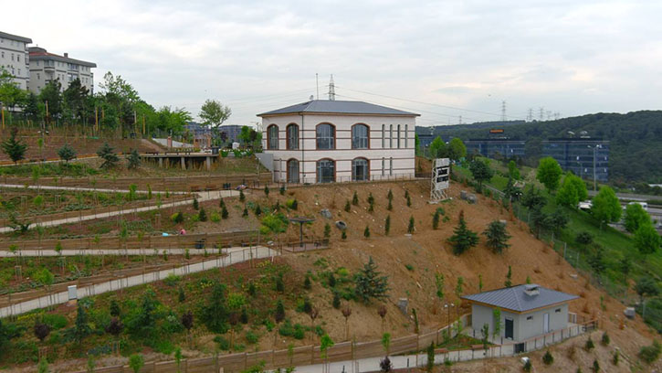 KÂĞITHANE MİLLET BAHÇESİ AÇILIŞA HAZIRLANIYOR