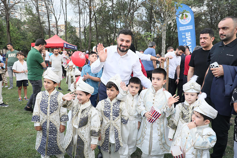 KAĞITHANE BELEDİYESİ BİN 100 ÇOCUĞU SÜNNET ETTİRDİ