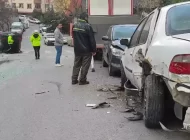 Kağıthane’de Trafik Kazası: 6 Araç Hasar Gördü