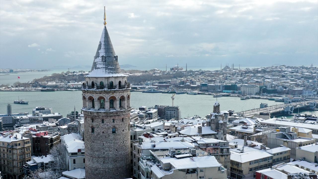 İSTANBUL’DA 9 İLÇE DE OKULLAR TATİL